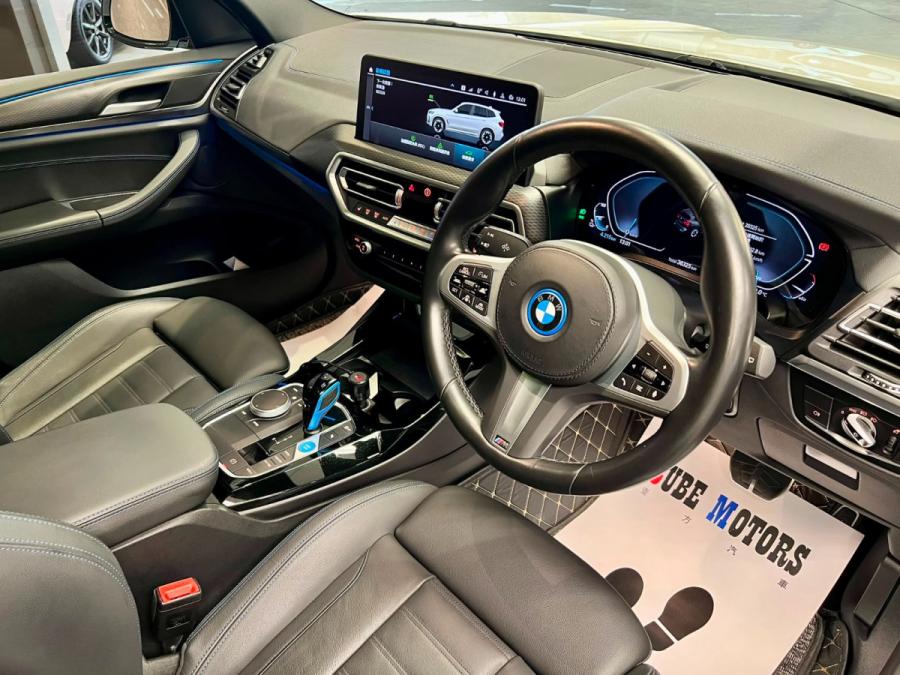 iX3 M Sport Edition - Image 3